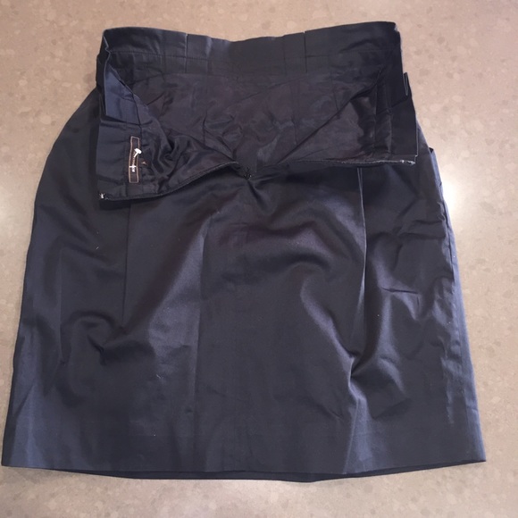 BCBGMaxAzria Black Pocket Straight Skirt - 12 - Picture 6 of 6
